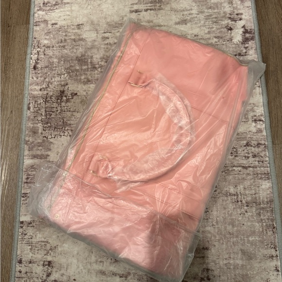 Luhxe Pink Women's Travel Bag - Picture 4 of 5